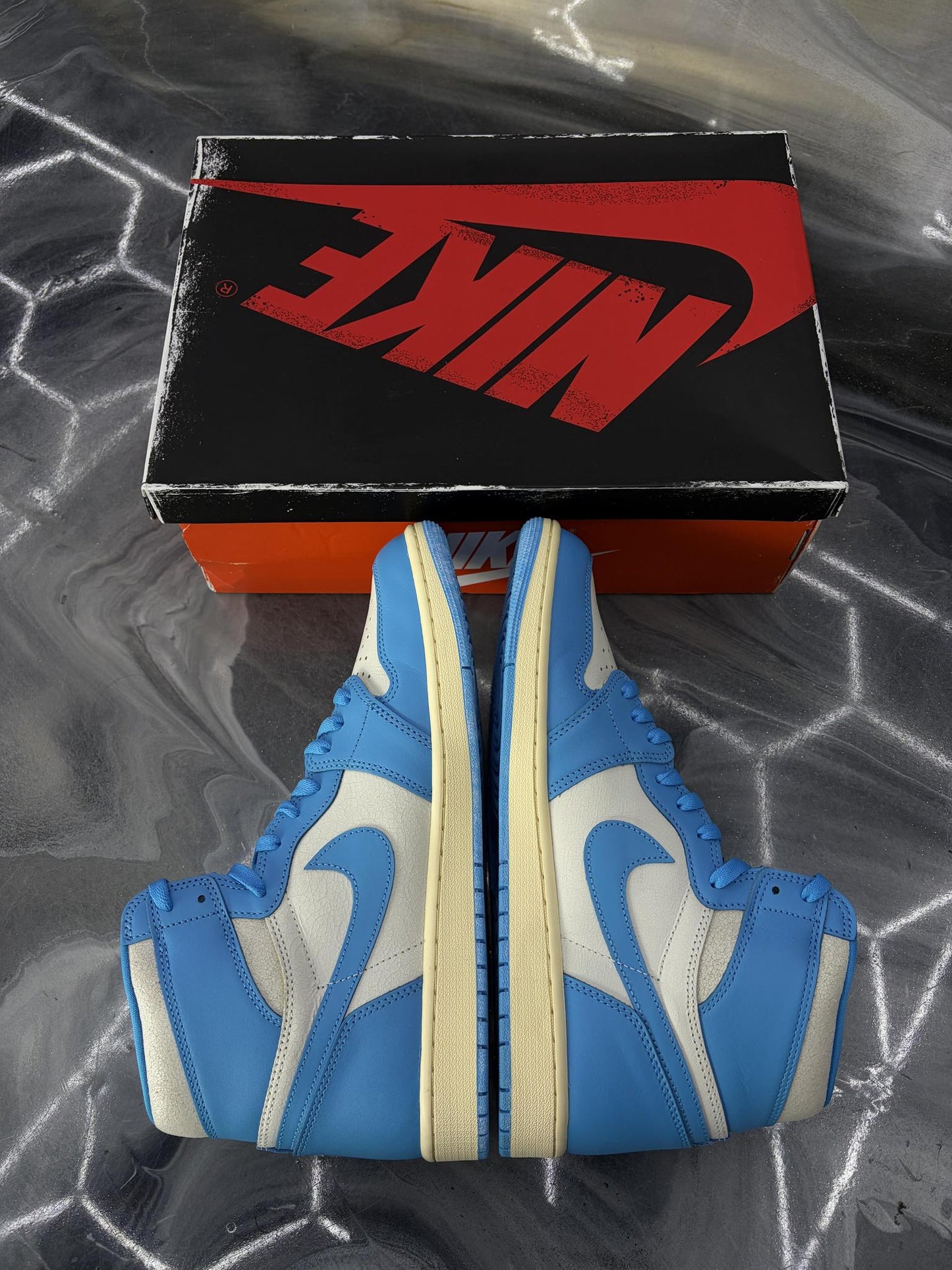 Jordan 1 "UNC Reimagined" Used Size 12