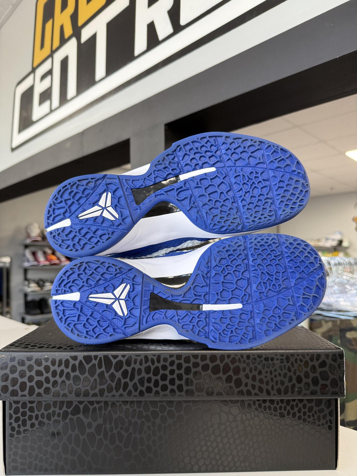 Nike Kobe 6 "Dodgers" Used Size 5.5Y/7W