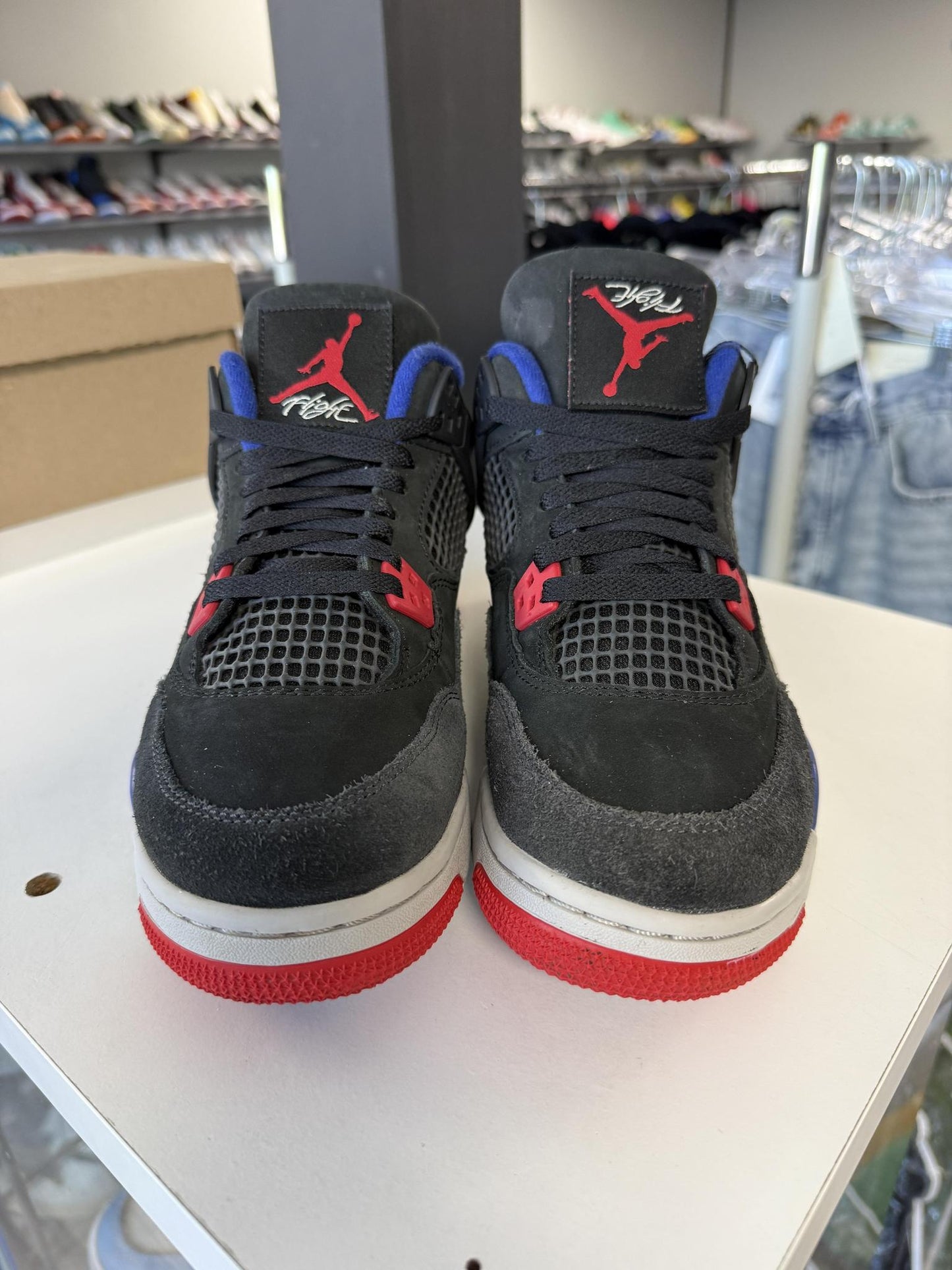 Jordan 4 "Rare Air" Used Size 7Y/8.5W
