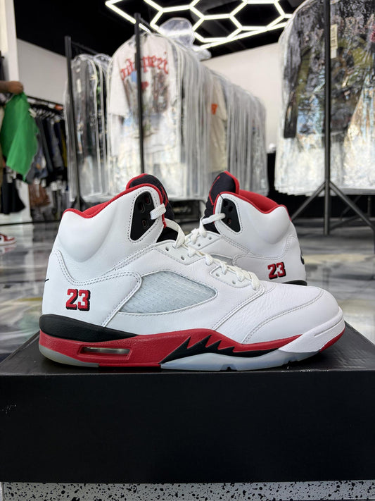 Jordan 5 "Fire Red" Used Size 11.5