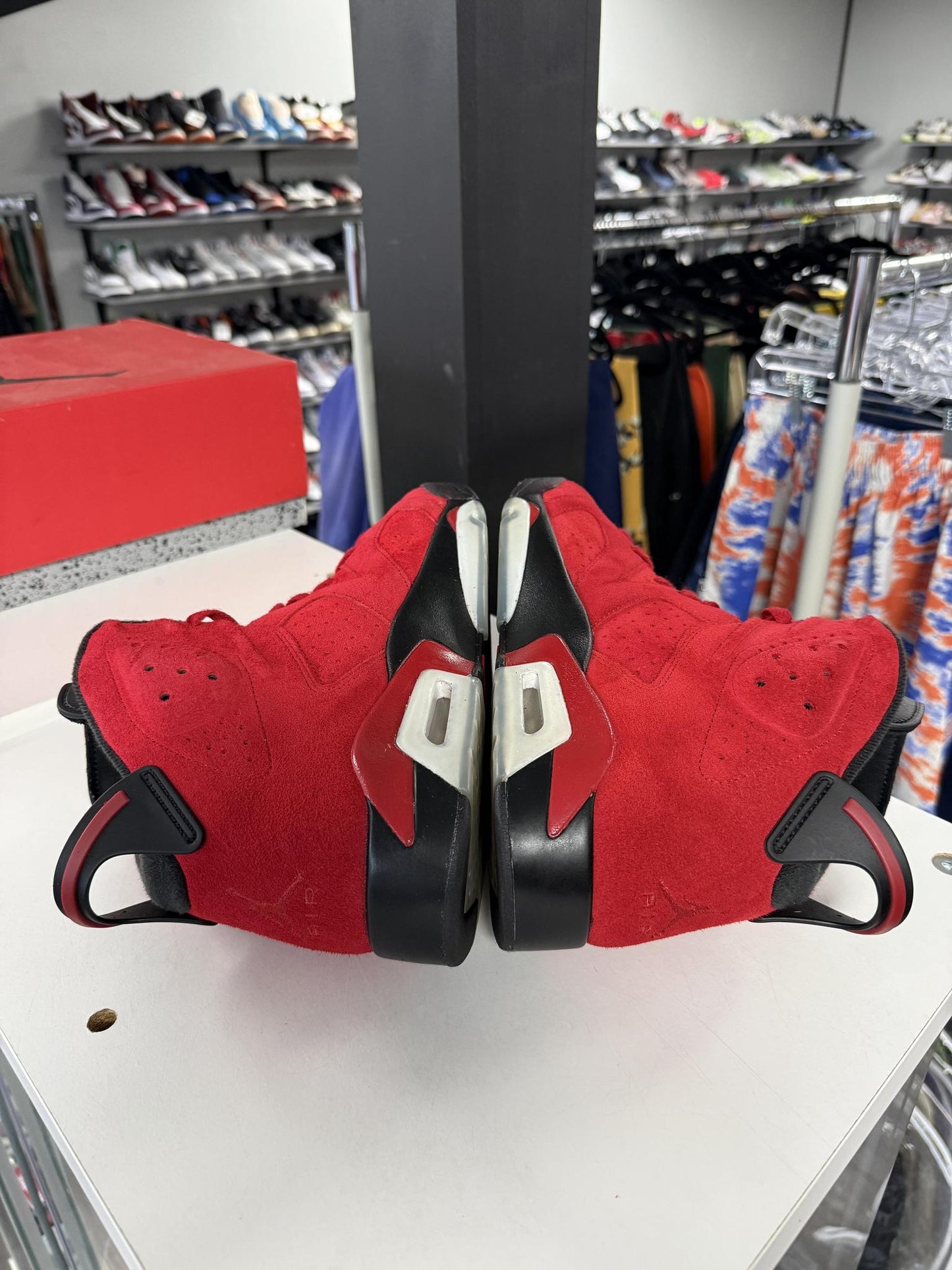 Jordan 6 "Toro" Used Size 11