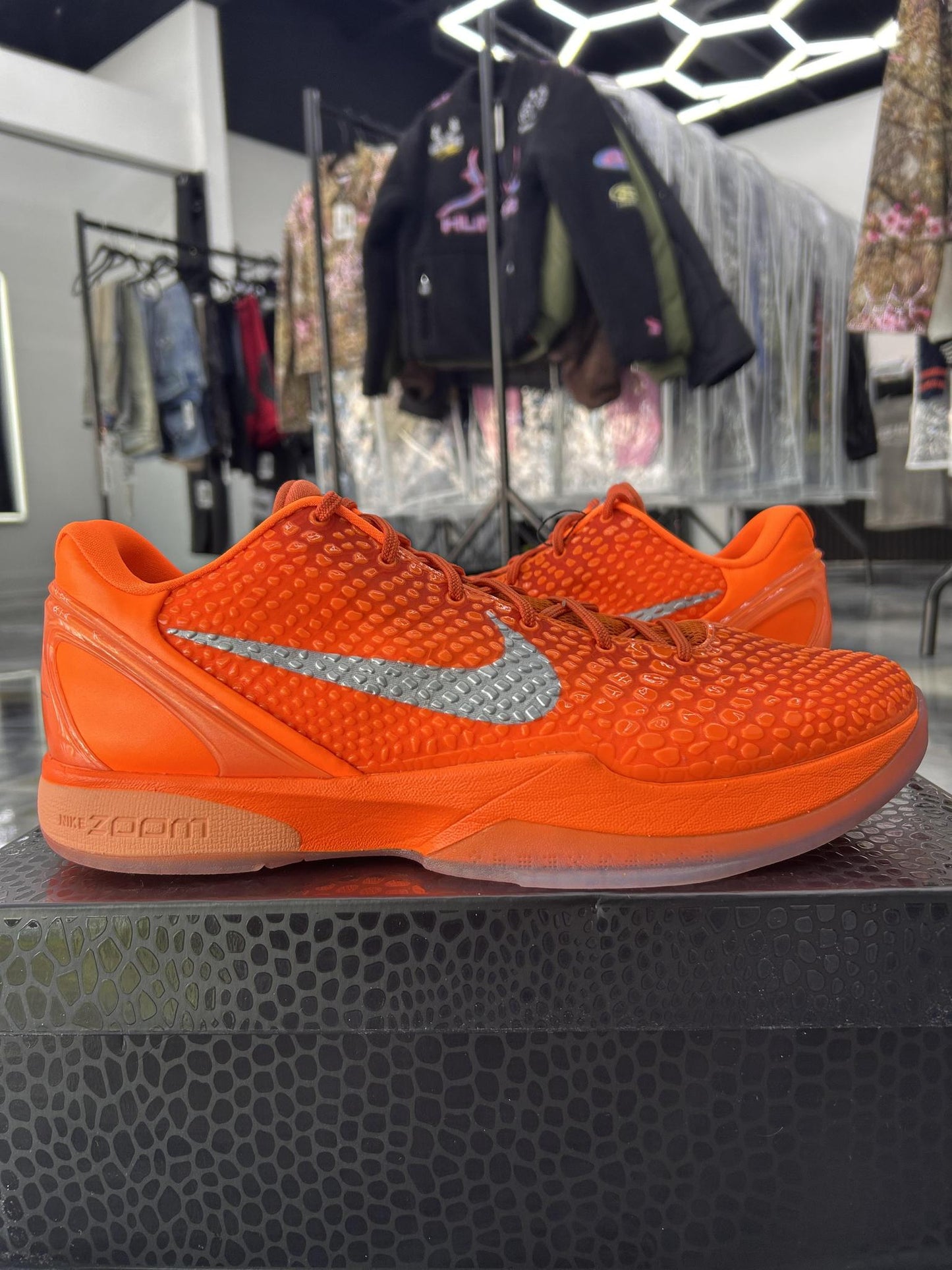 Nike Kobe 6 "Total Orange" Used Size 15