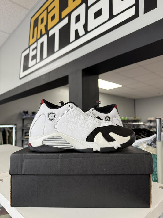 Jordan 14 "Black Toe" Used Size 6.5Y/8W