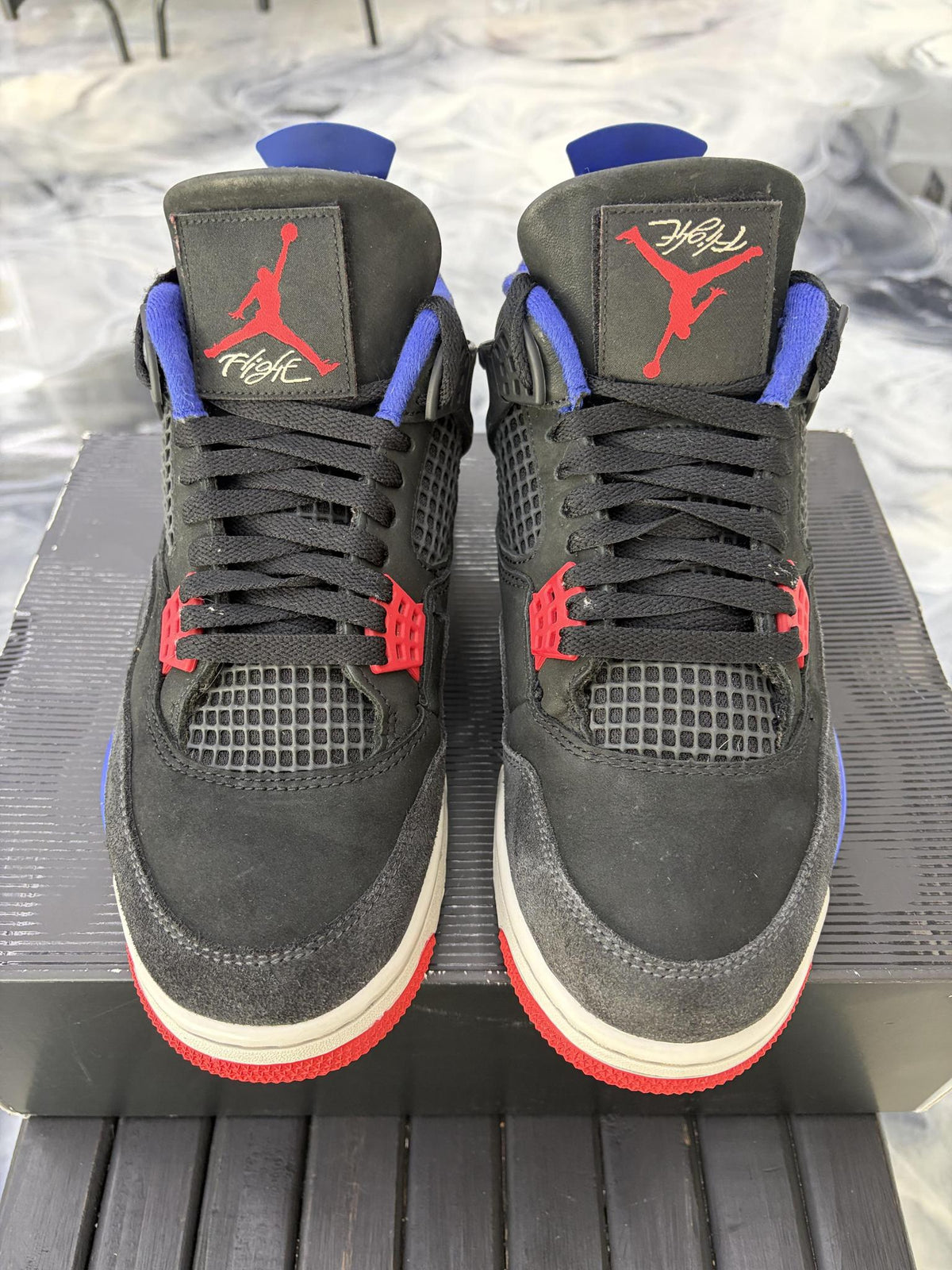 Jordan 4 "Rare Air" Used Size 9.5