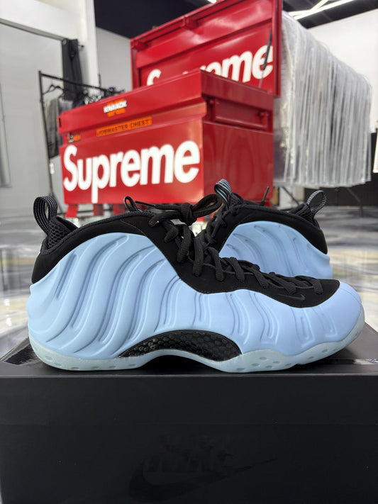 Nike Air Foamposite "Psychic Blue" Used Size 13