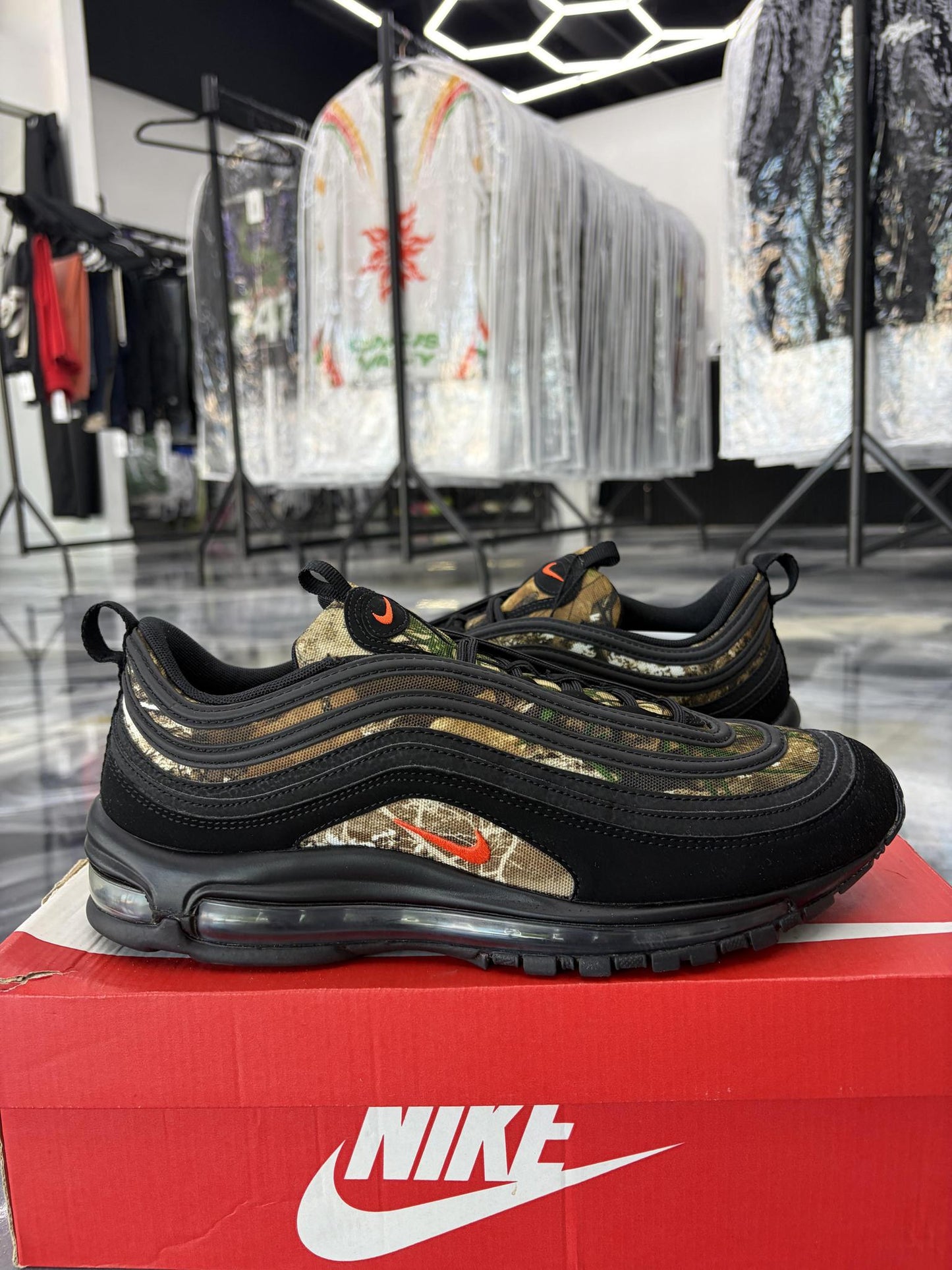 Nike Air Max 97 "Realtree" Used Size 11.5