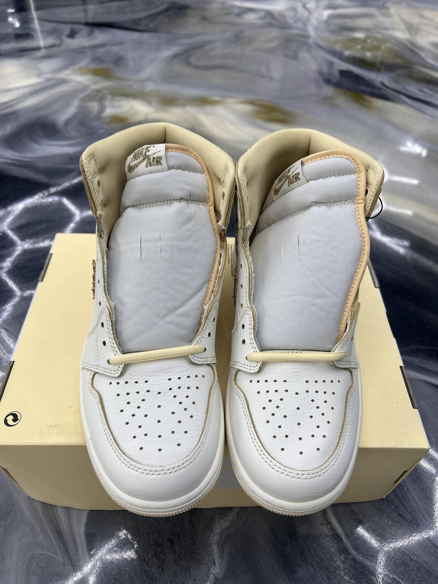 Jordan 1 "Craft Sail" Used Size 9