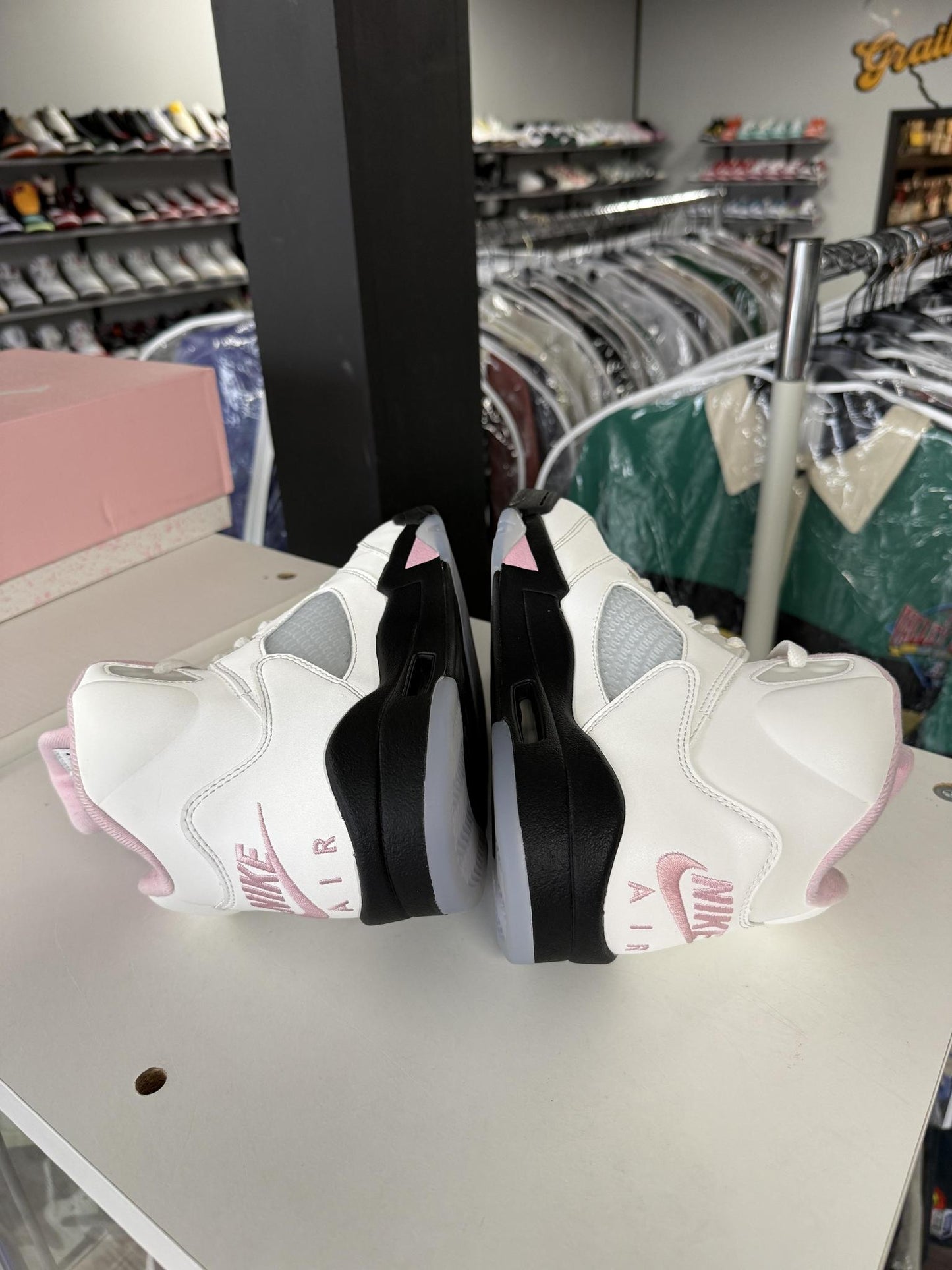 Jordan 5 "Soft Pink" Used Size 7.5