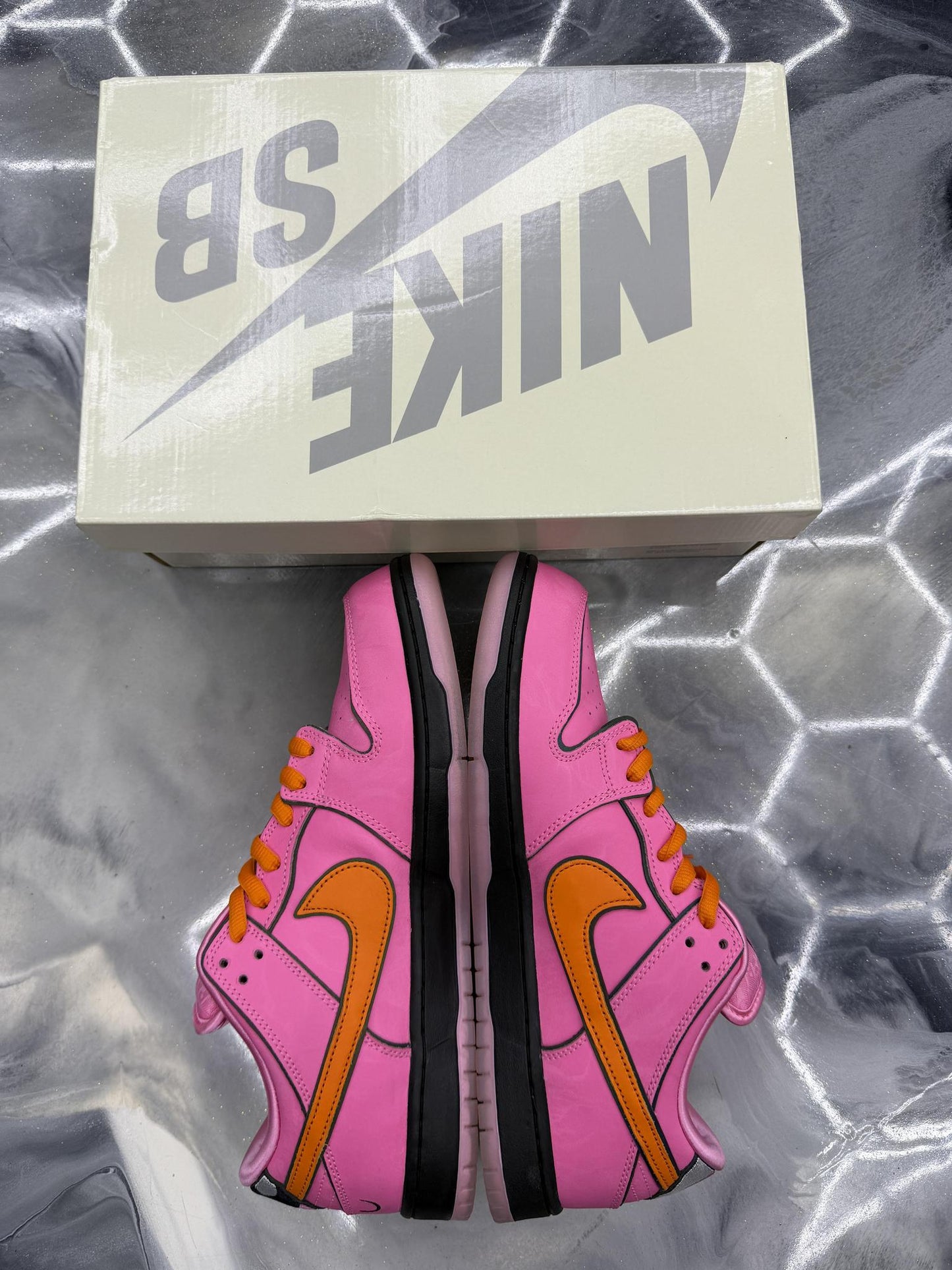 Nike SB Dunk Low Powerpuff Girls Blossom Used