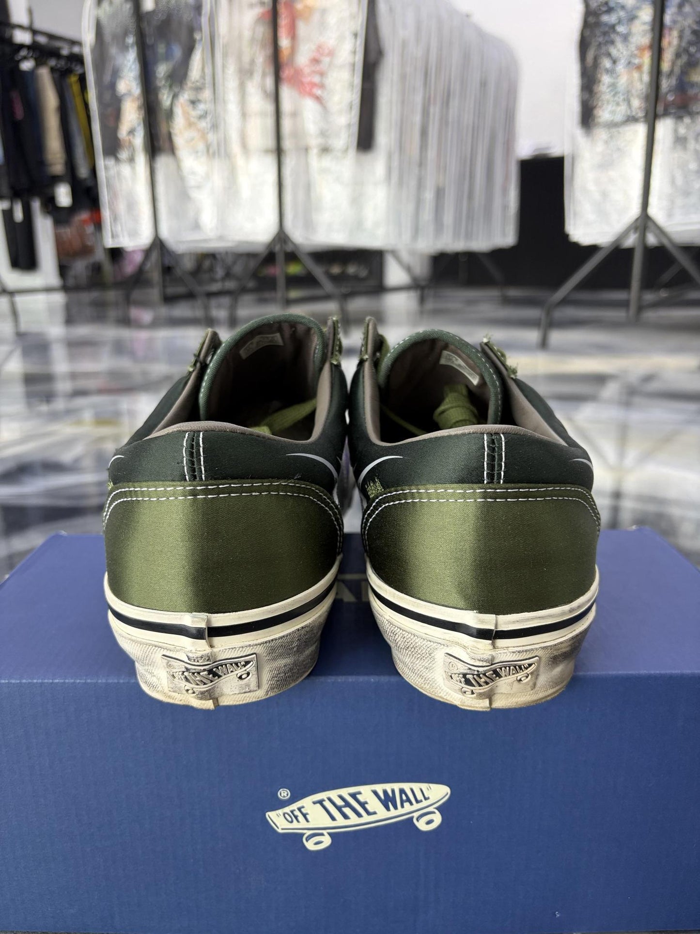 Vans LX Old Skool "Archive Flame Green" Used Size 11.5