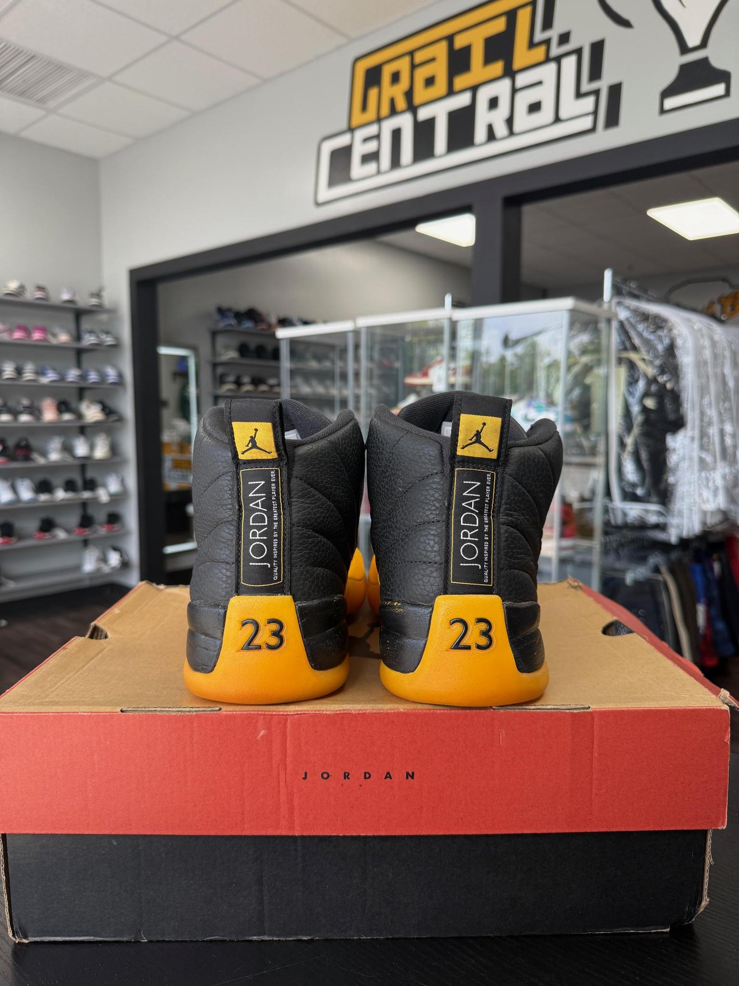 Jordan 12 "University Gold" Used Size 12