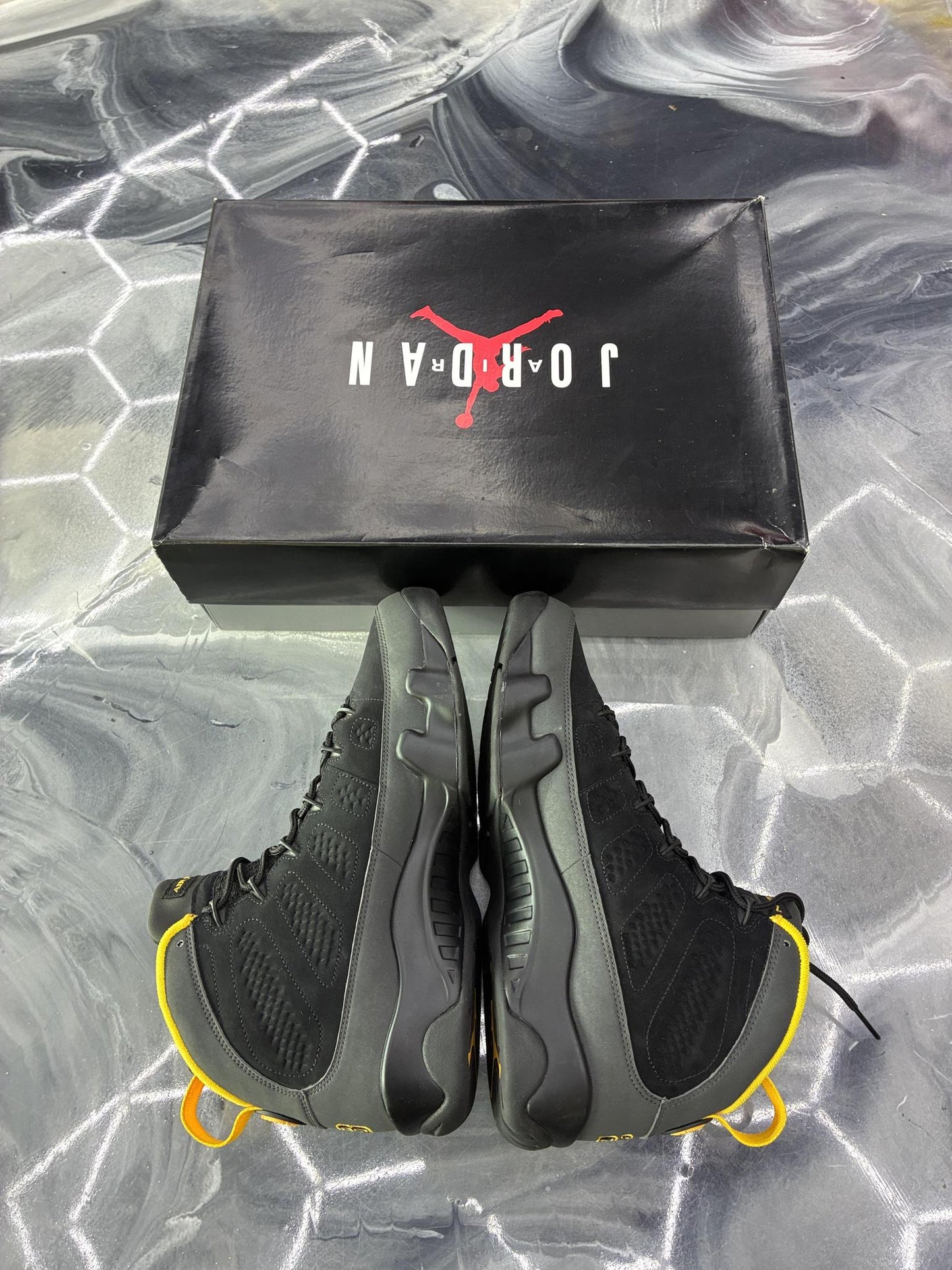 Jordan 9 "University Gold" Used Size 10.5