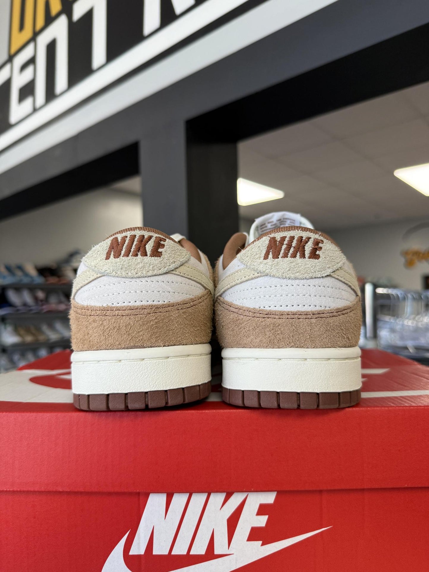 Dunk Low "Curry" Used Size 11.5