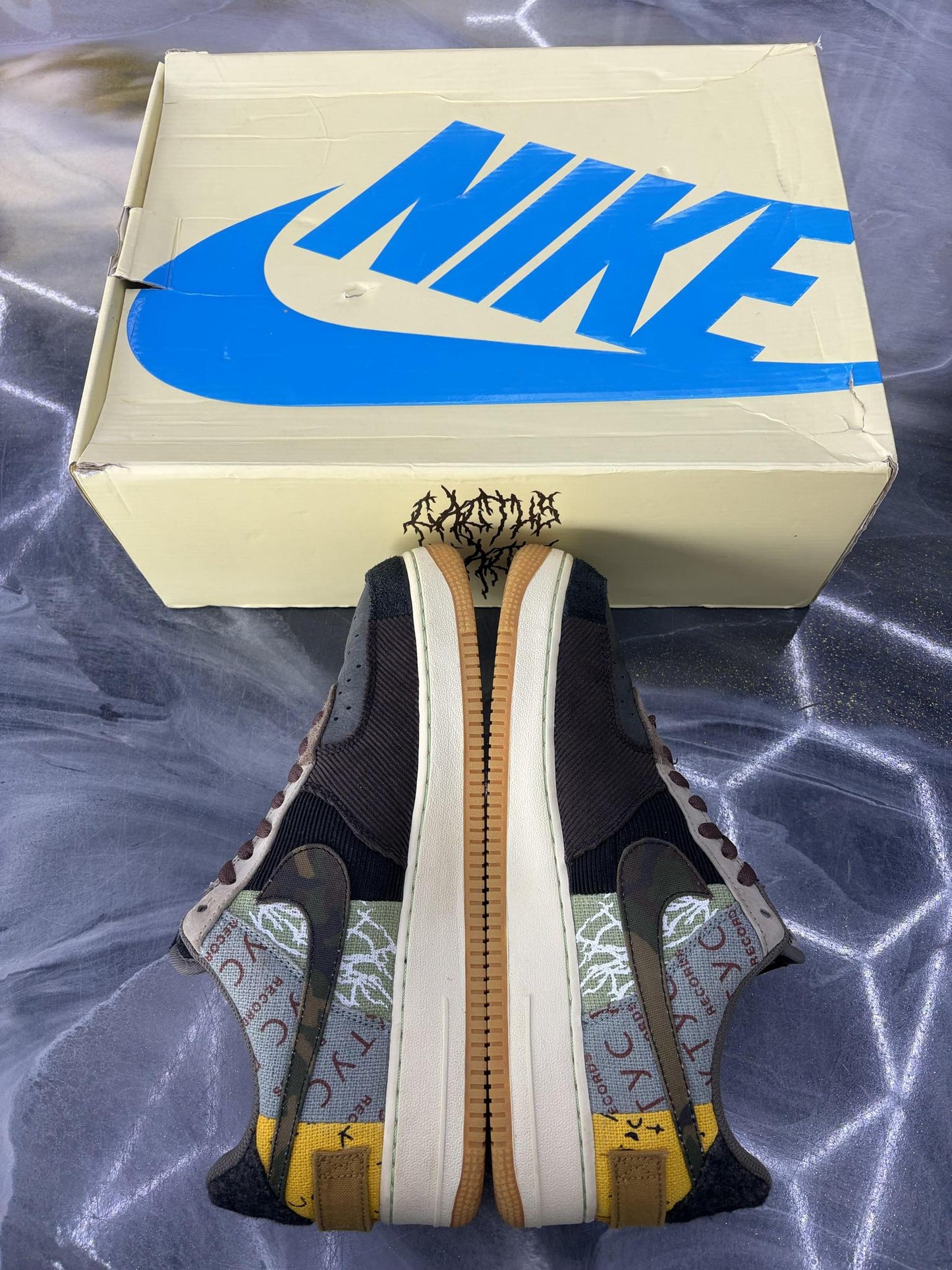 Air Force 1 x Travis Scott Used Size 11.5