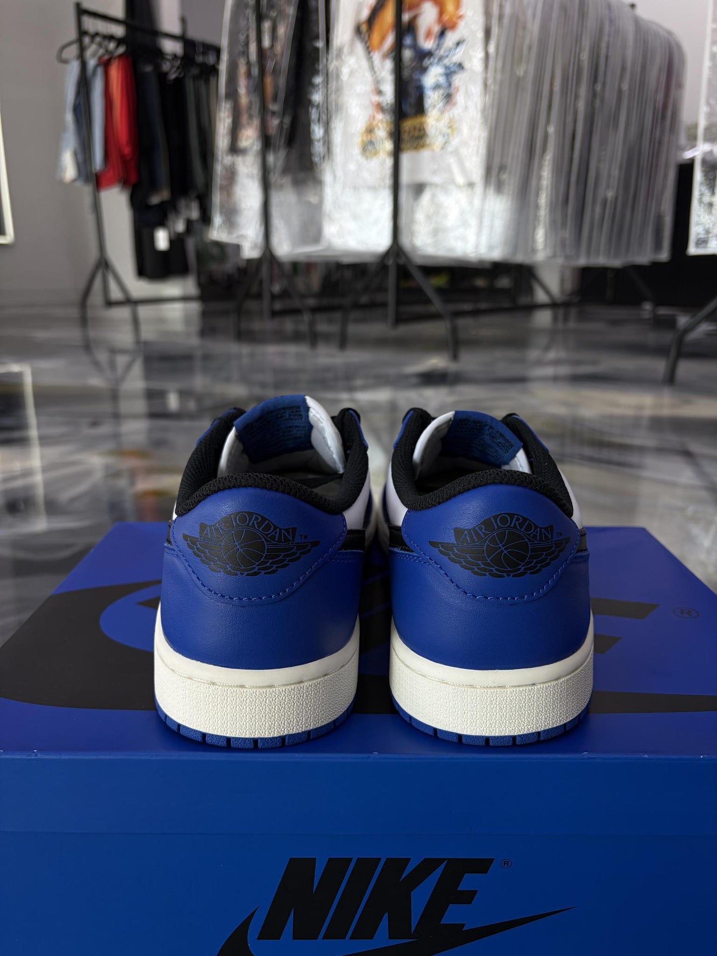 Jordan 1 Low "Game Royal" Used Size 9.5
