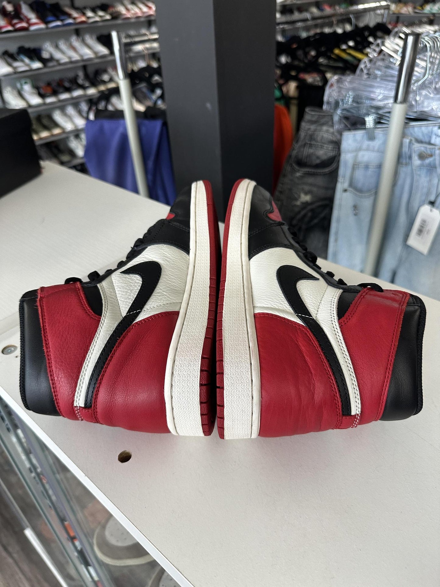 Jordan 1 "Bred Toe" Size 9.5