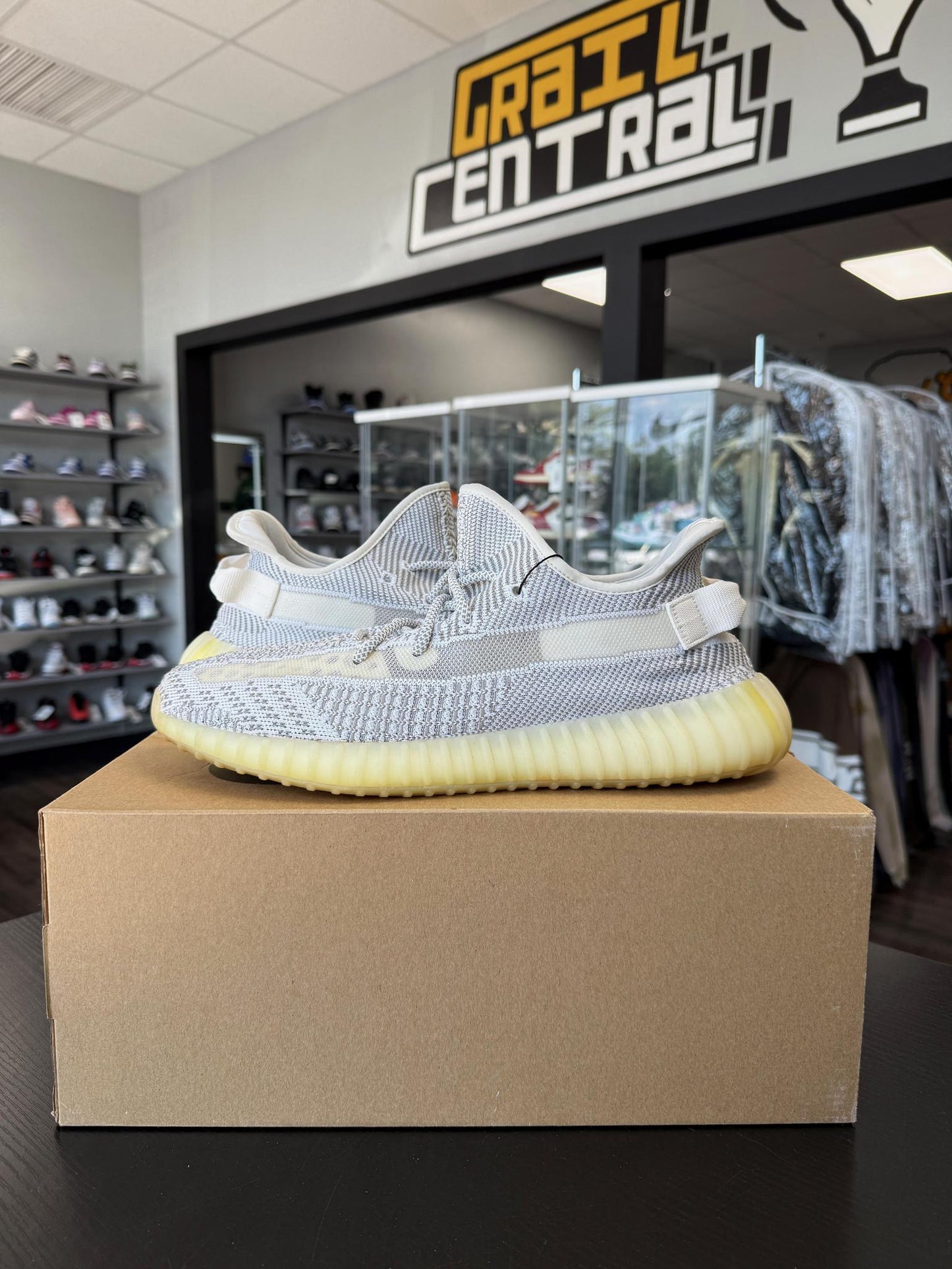 Yeezy 350 V2 "Static" Used Size 12
