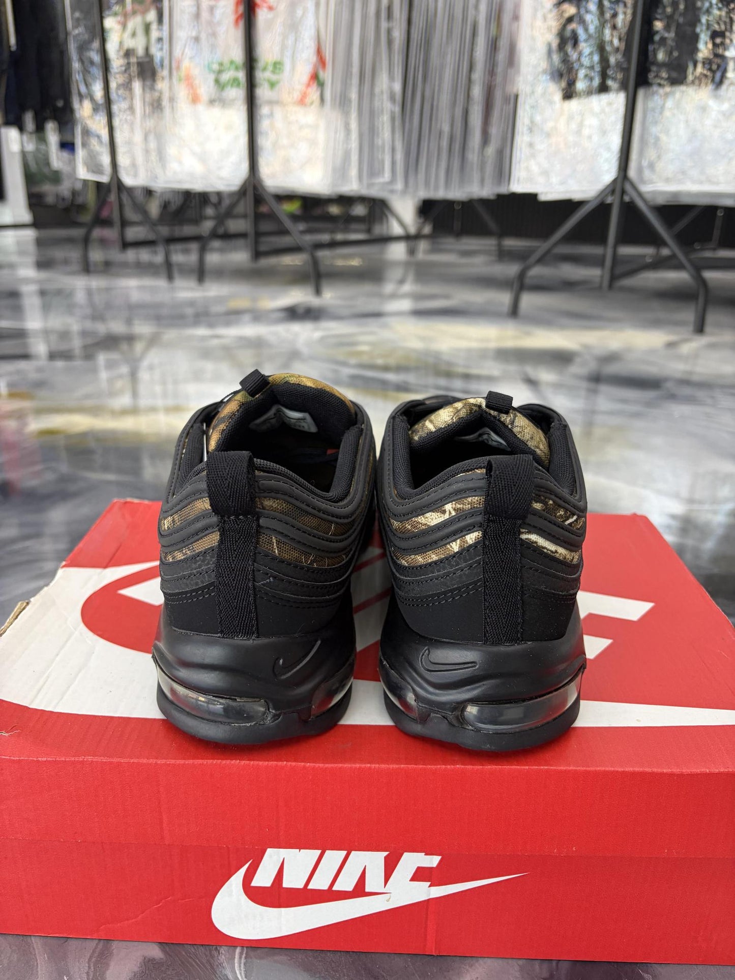 Nike Air Max 97 "Realtree" Used Size 11.5