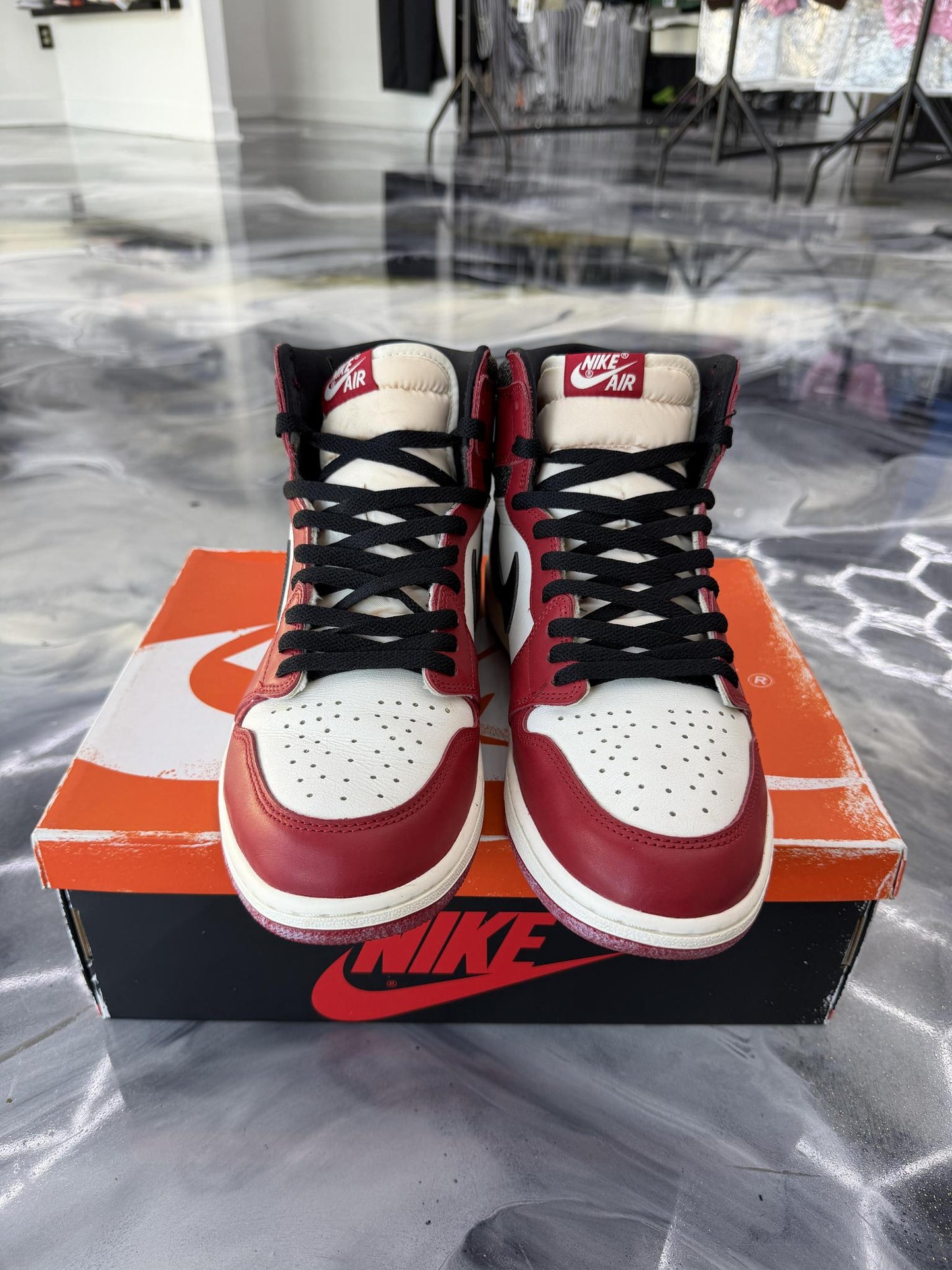 Jordan 1 "Lost & Found" Used Size 12