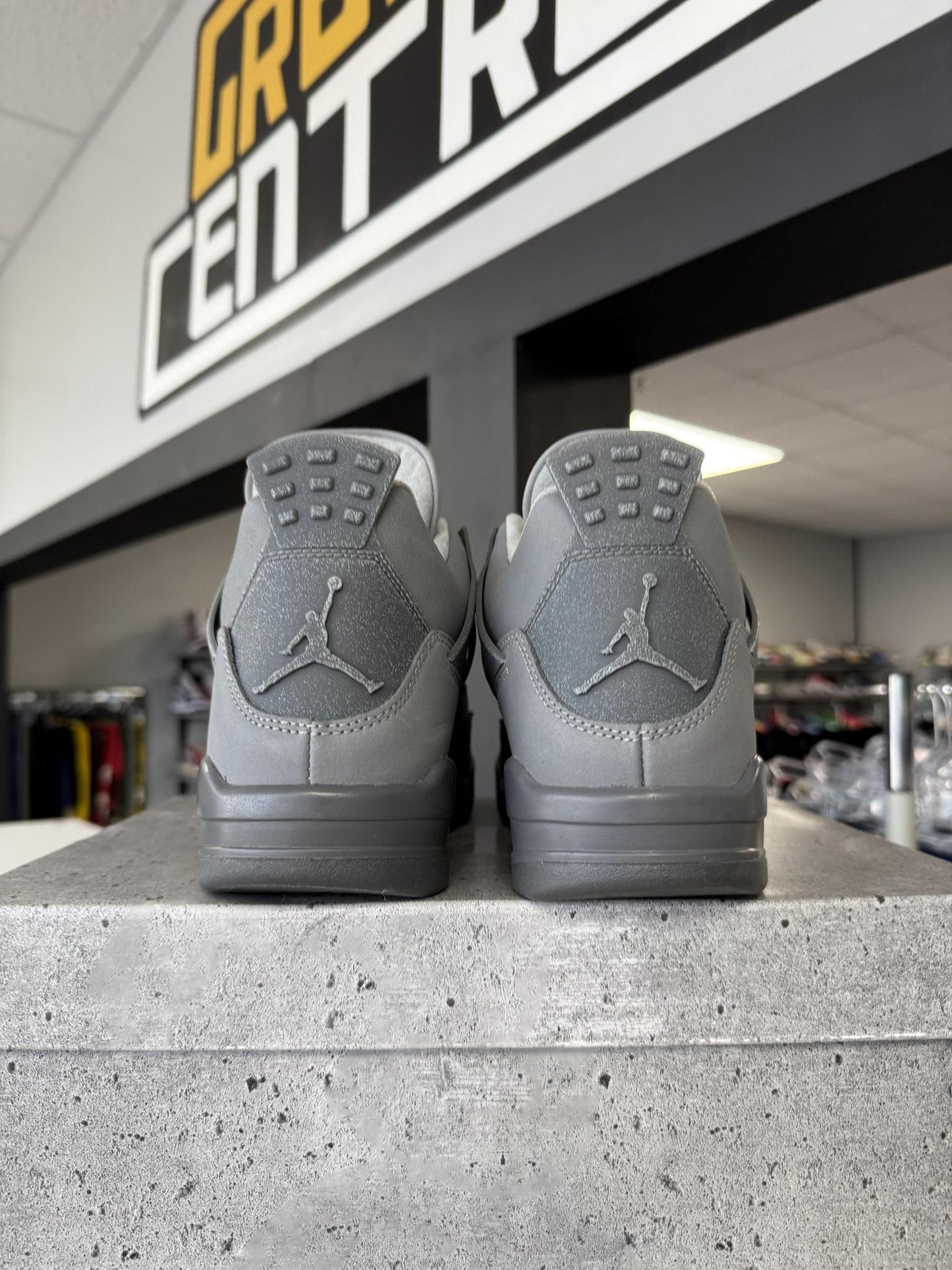 Jordan 4 "Wet Cement" Used Size 9