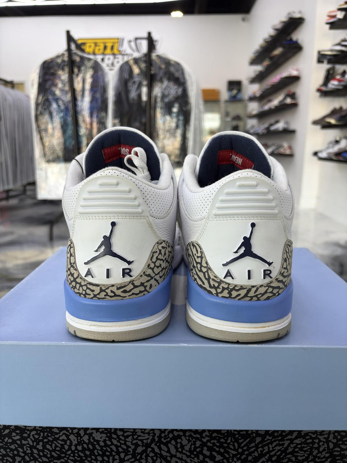 Jordan 3 "UNC" Used Size 11.5