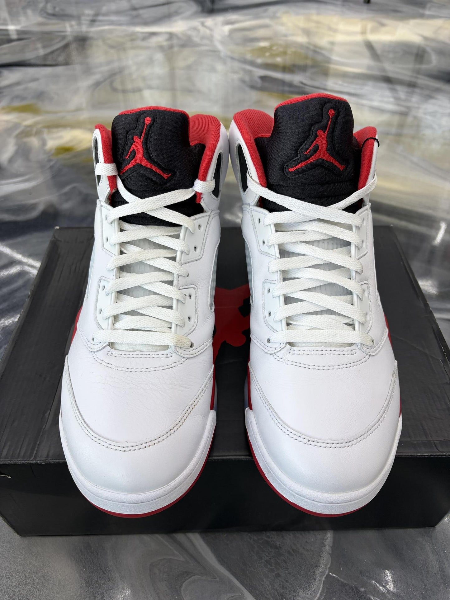 Jordan 5 "Fire Red" Used Size 11.5