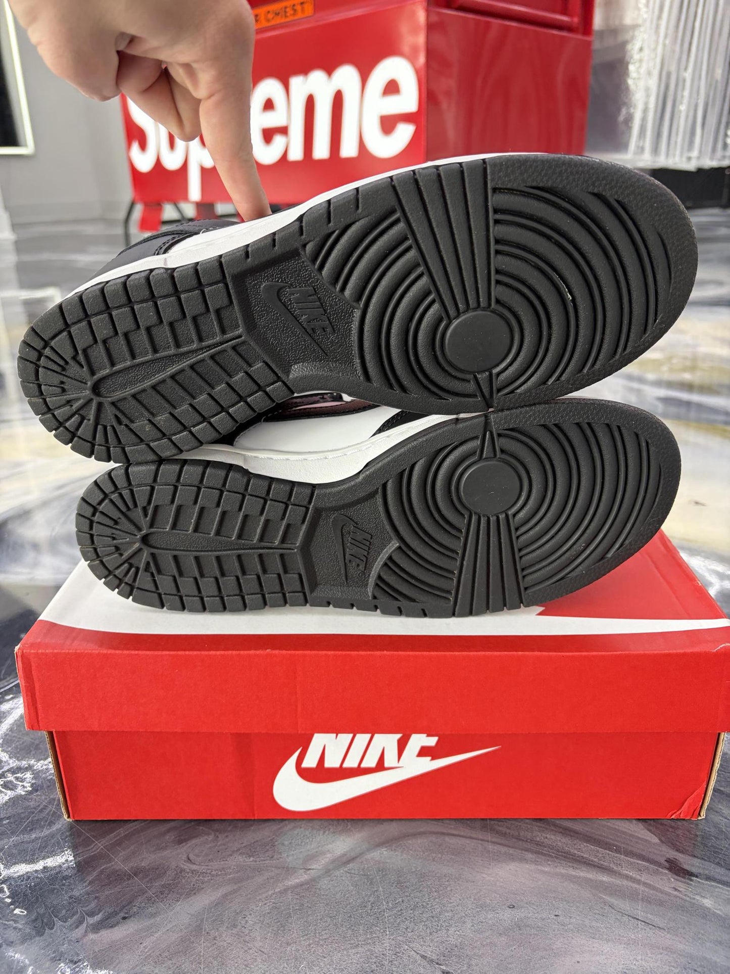 Nike Dunk Low "Panda" Used Size 9