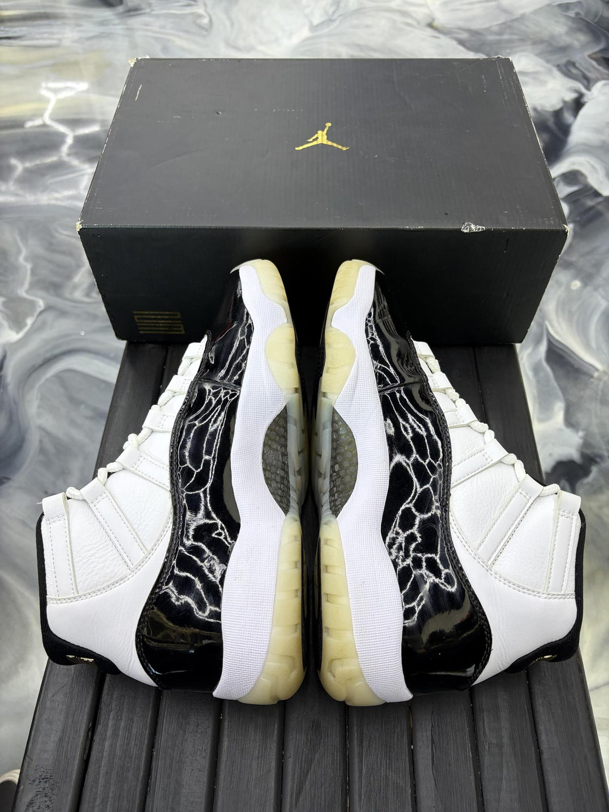Jordan 11 "DMP Gratitude" Used Size 8.5