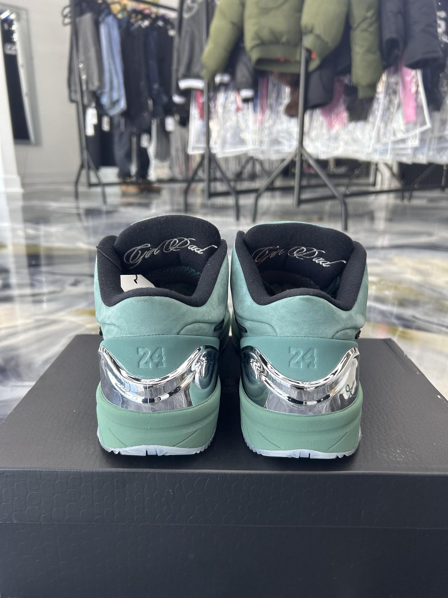 Nike Kobe 4 Protro "Girl Dad" Used Size 12