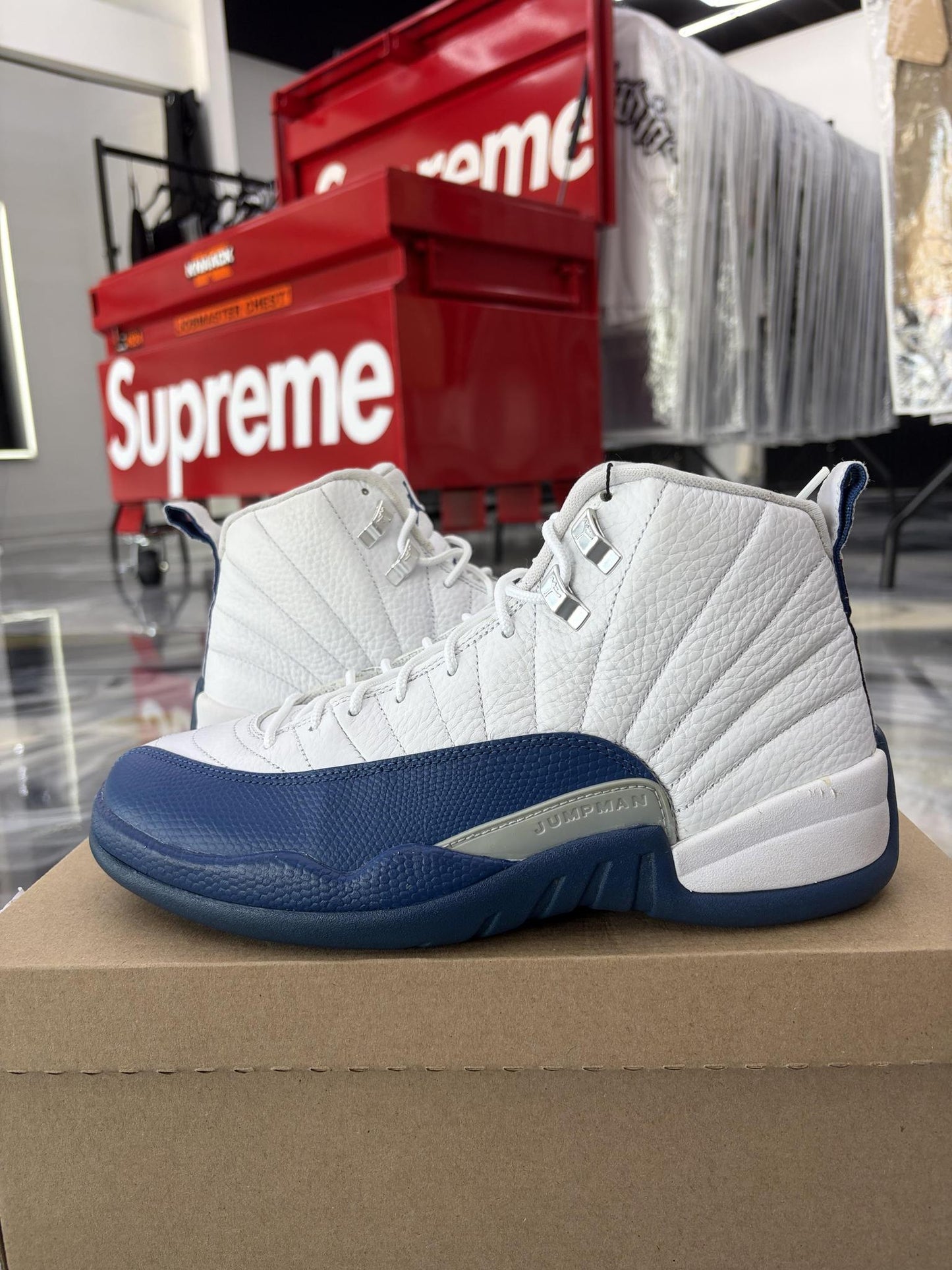 Jordan 12 "French Blue" Used Size 9