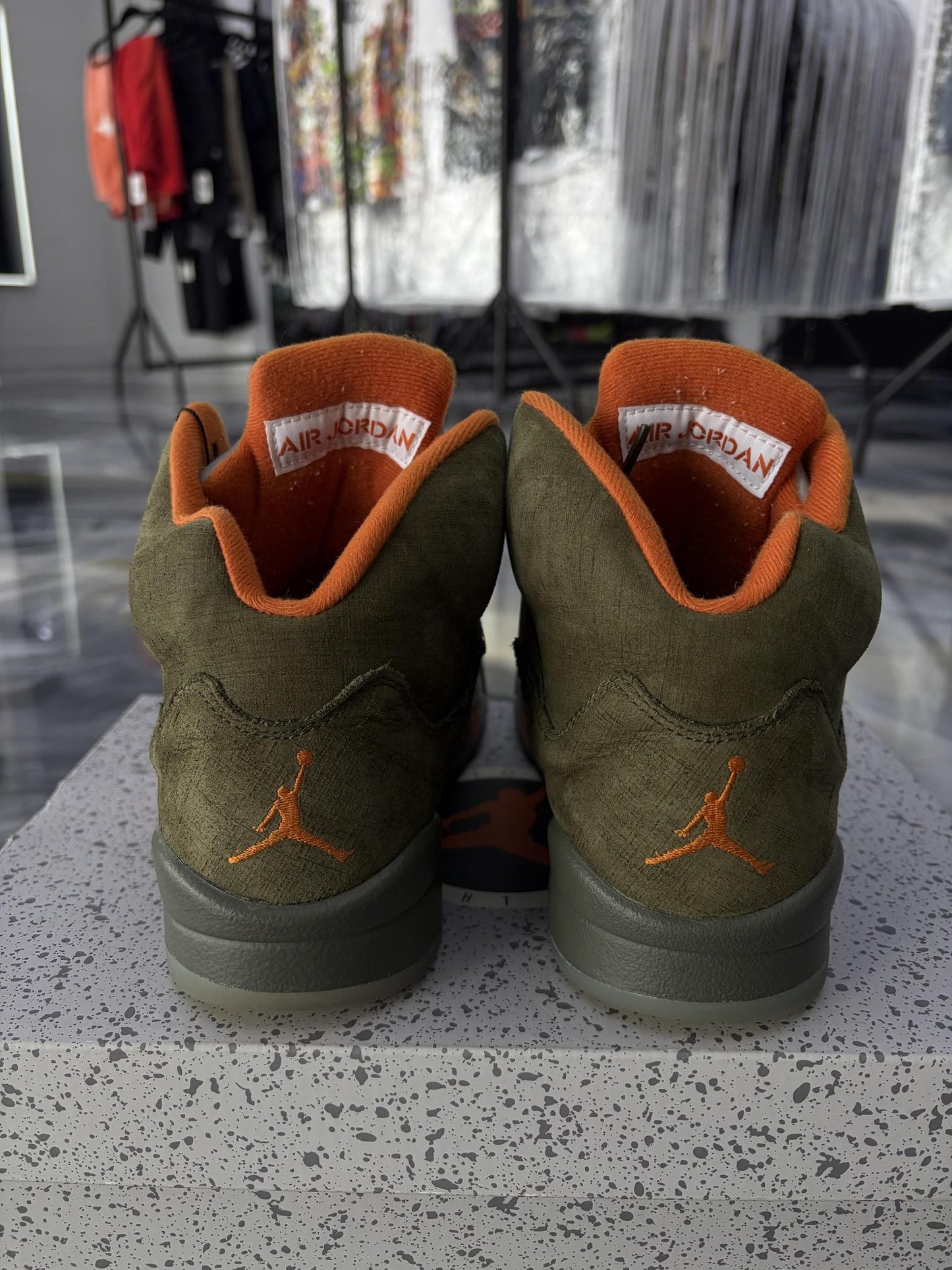 Jordan 5 "Olive" Used Size 7.5