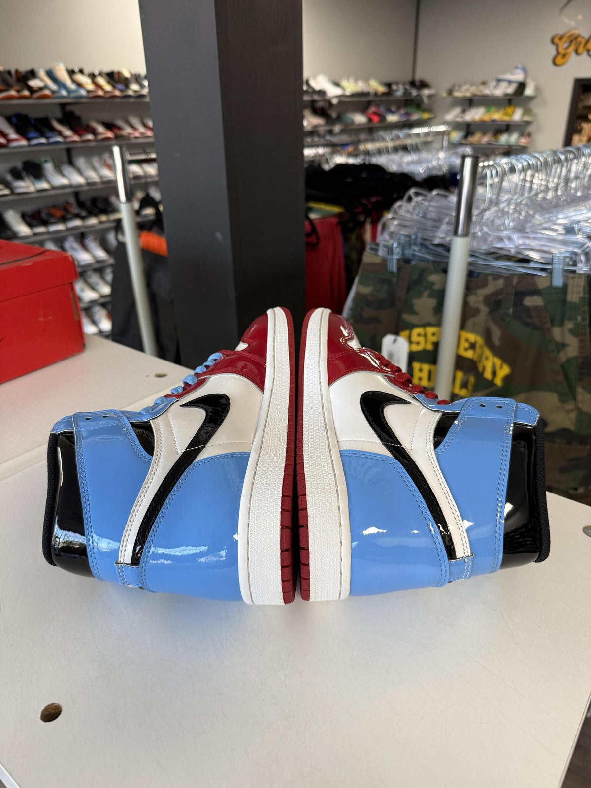 Jordan 1 Fearless "UNC Chicago" Used Size 8