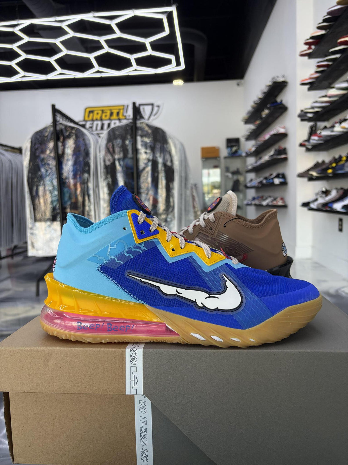 Nike Lebron 18 Low "Space Jam" Used Size 12