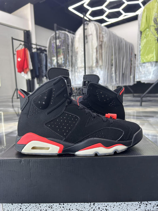 Jordan 6 "Infrared" Used Size 10