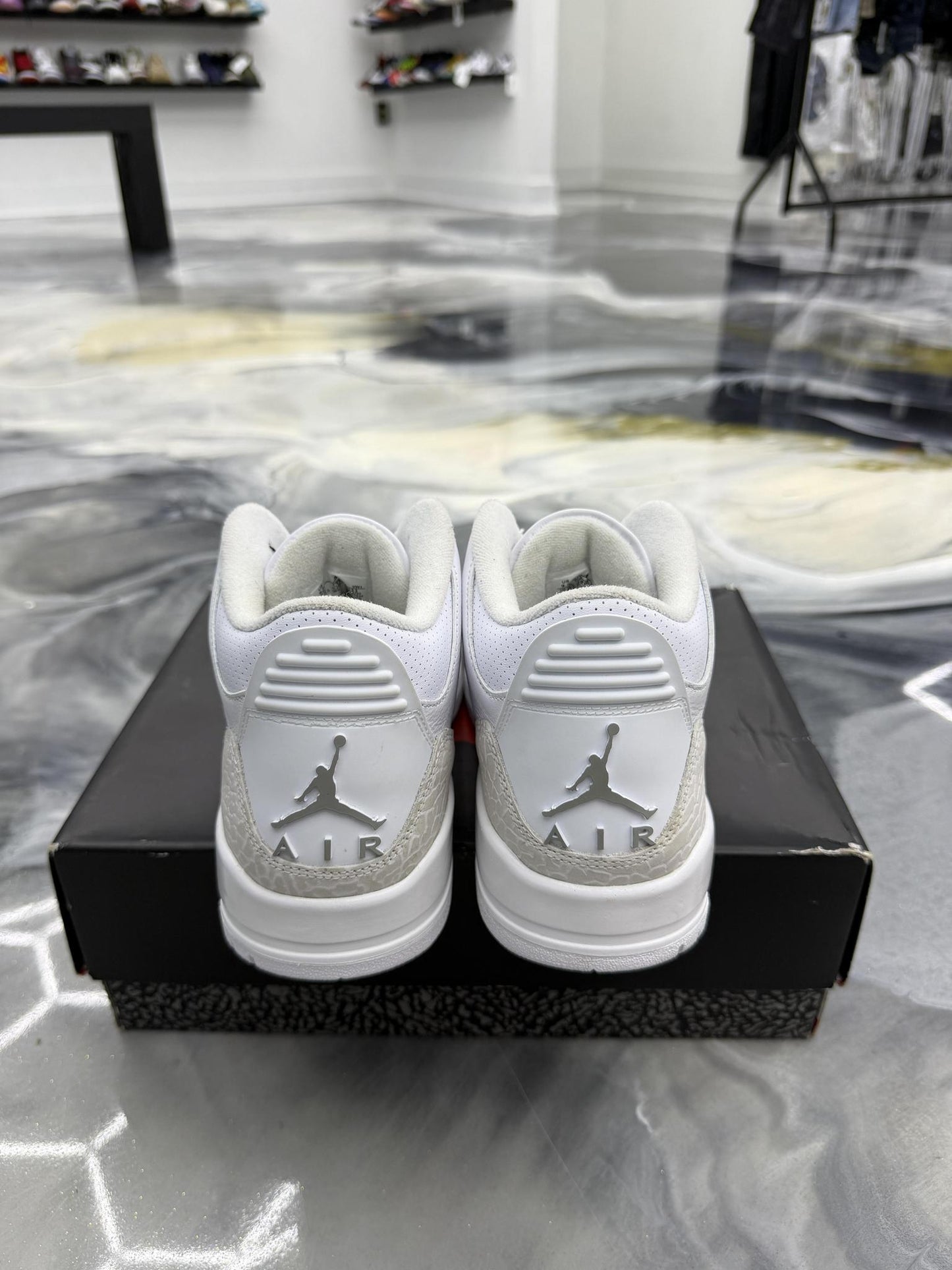 Jordan 3 Pure Money Used Size 9.5