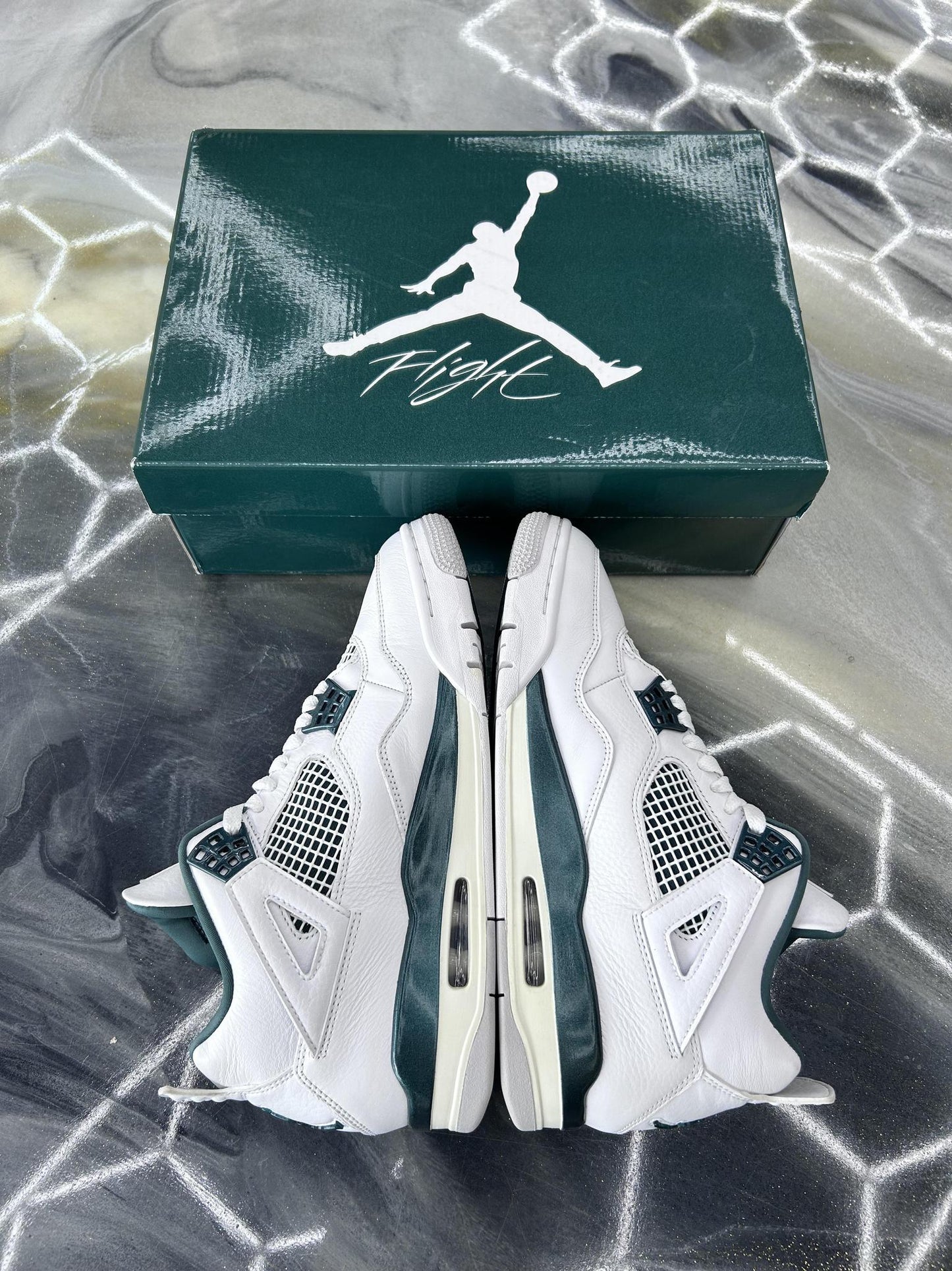 Jordan 4 "Oxidized Green" Used Size 9