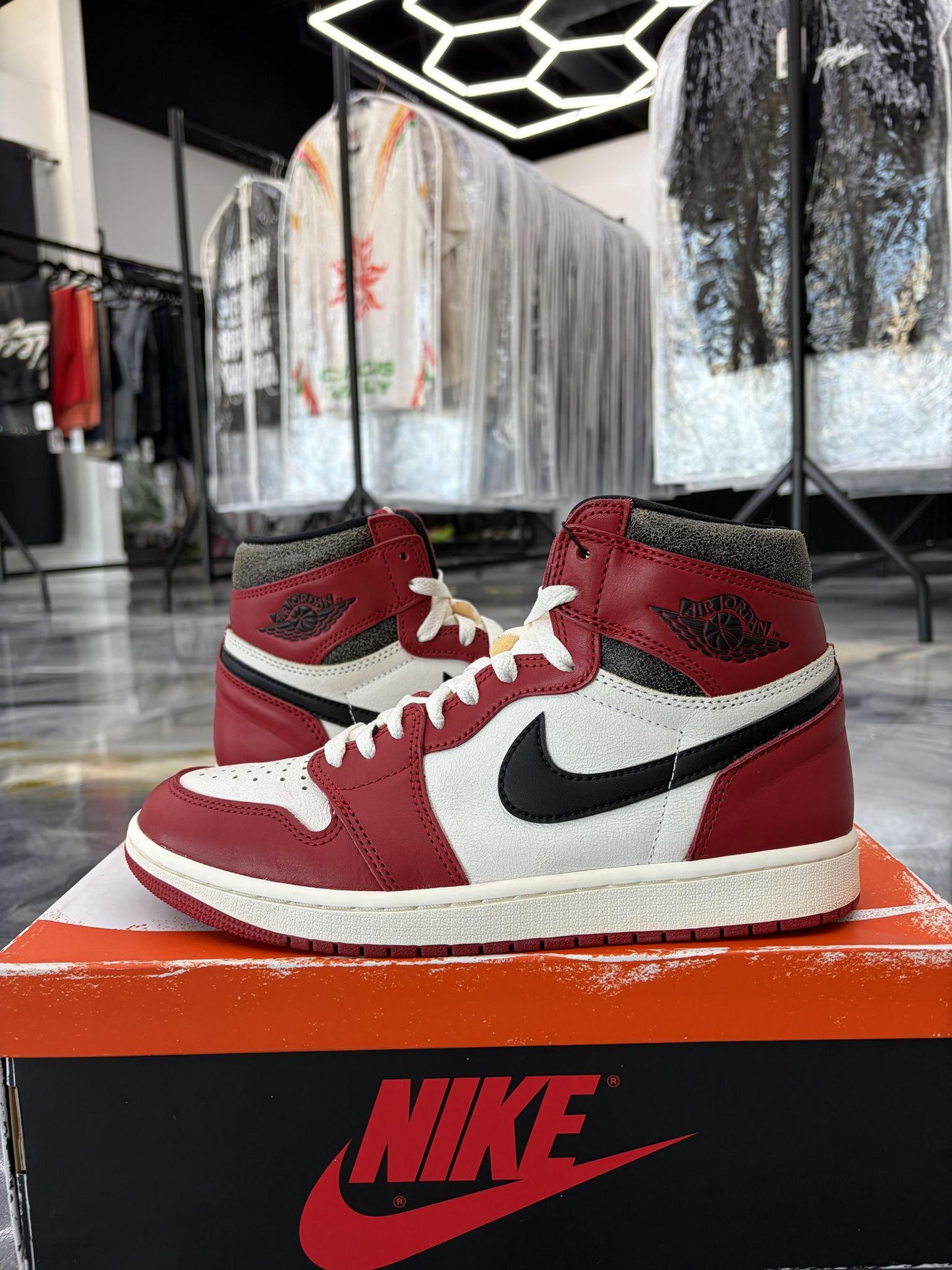 Jordan 1 High "Lost And Found" Used