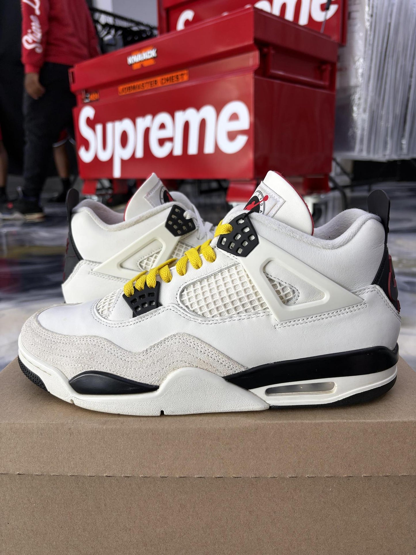 Jordan 4 "Flight Club" Used Size 11