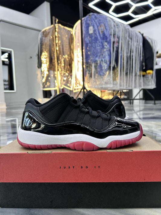 Jordan 11 Low "Bred" Used Size 7Y/8.5W