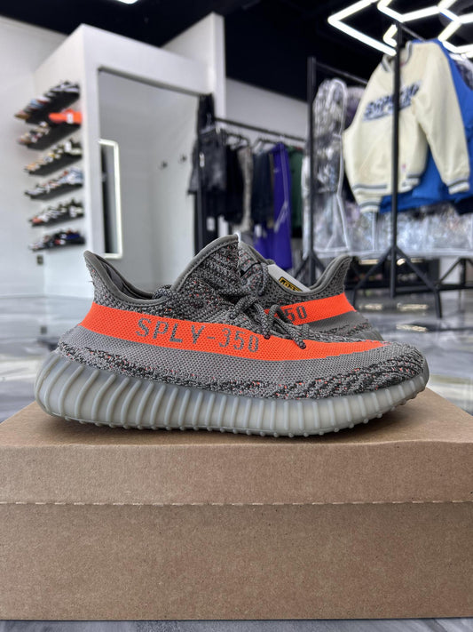 Yeezy 350 V2 "Beluga Reflective" Used Size 8.5