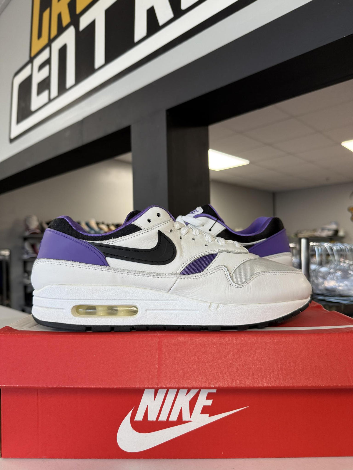 Nike AM1 DNA Ch.1 "Purple Punch" Used Size 9.5