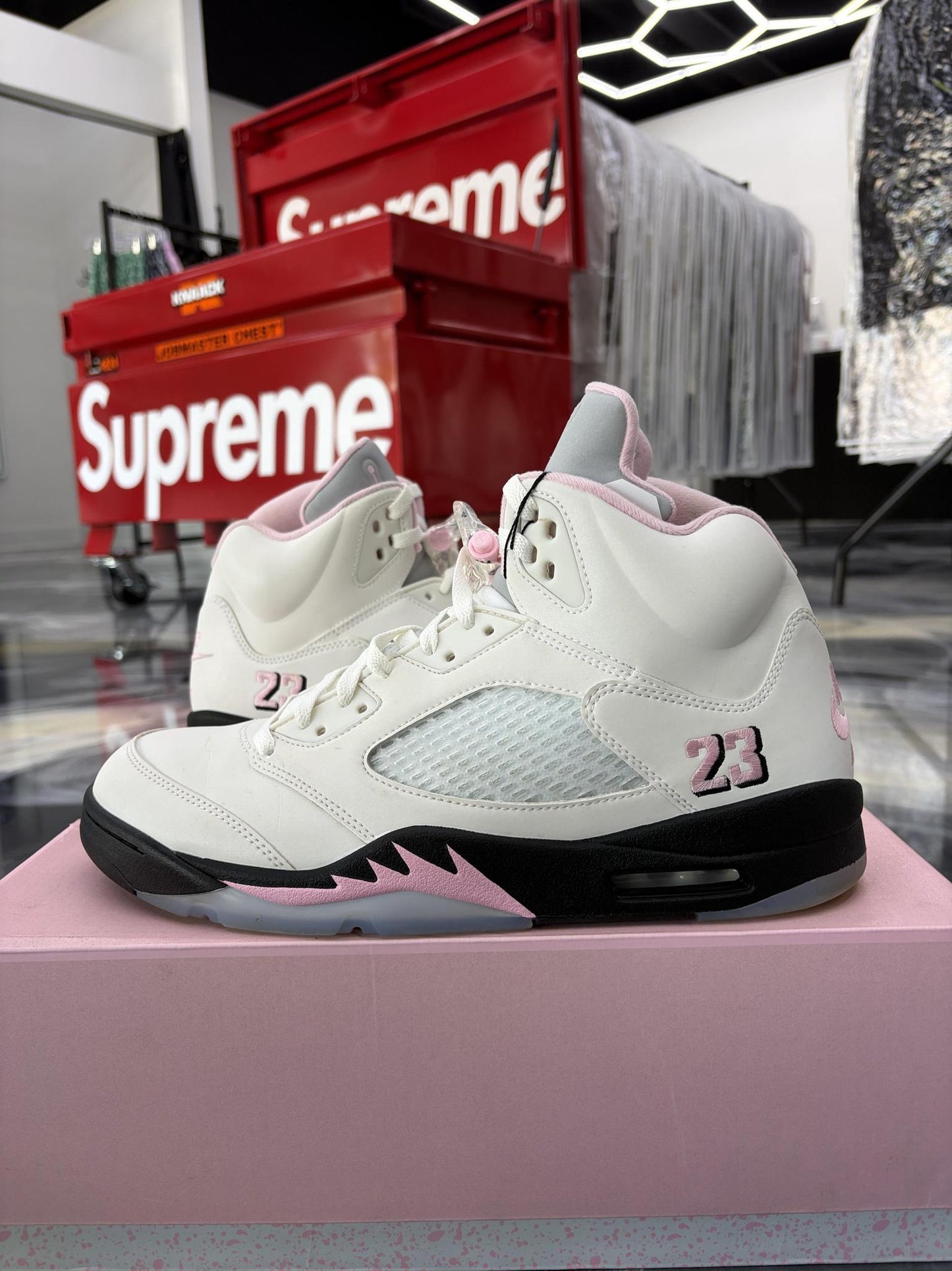 Jordan 5 "Medium Soft Pink" Used Size 13