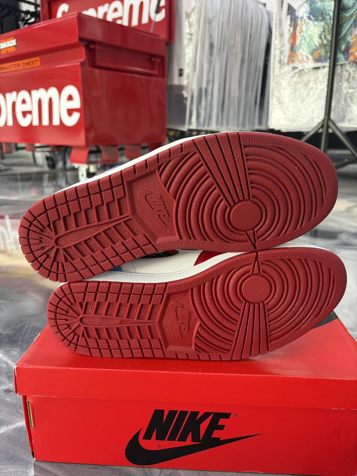 Jordan 1 "Fearless" Used Size 10.5