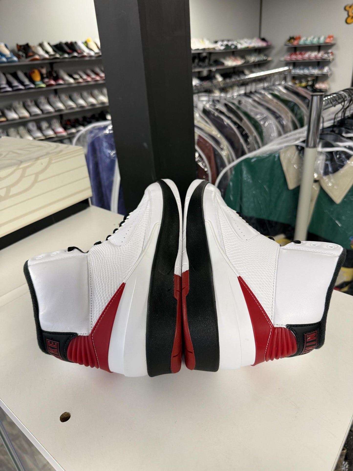 Jordan 2 "Chicago" Used Size 12