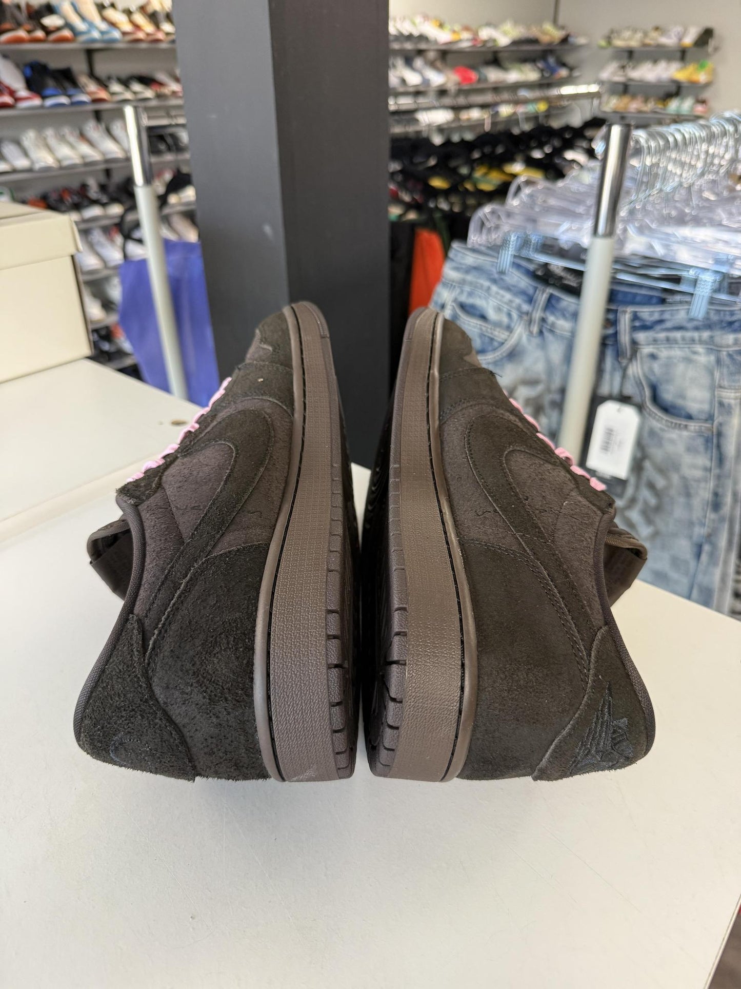 Jordan 1 Low Travis Scott "Velvet" Used Size 13