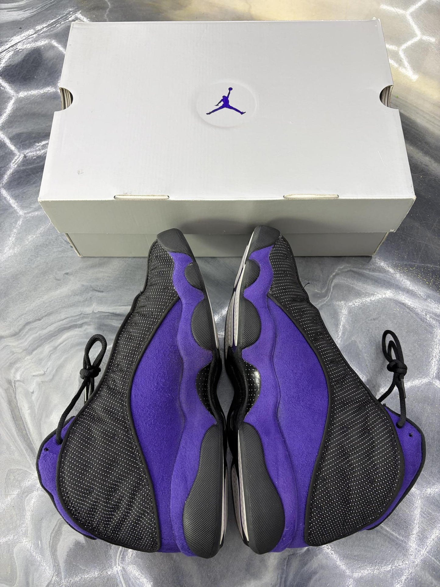 Jordan 13 "Court Purple" Used Size 9