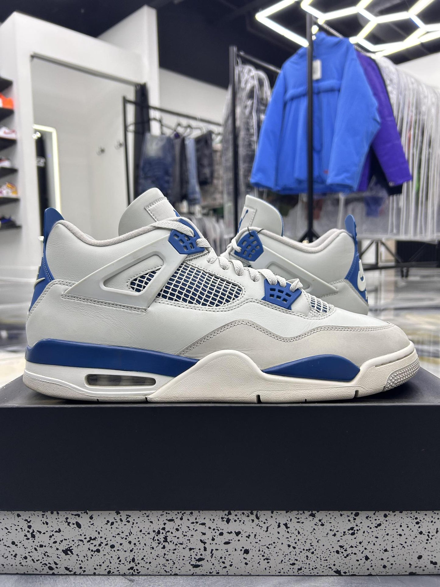 Jordan 4 "Military Blue" Used Size 16