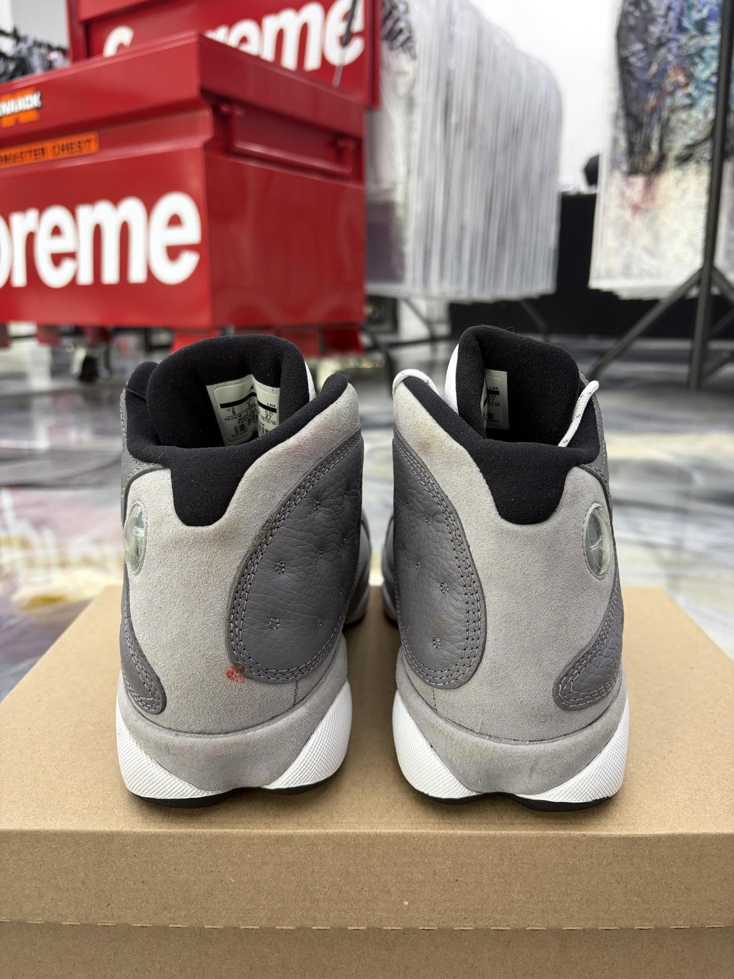 Jordan 13 "Atmosphere Grey" Used Size 9
