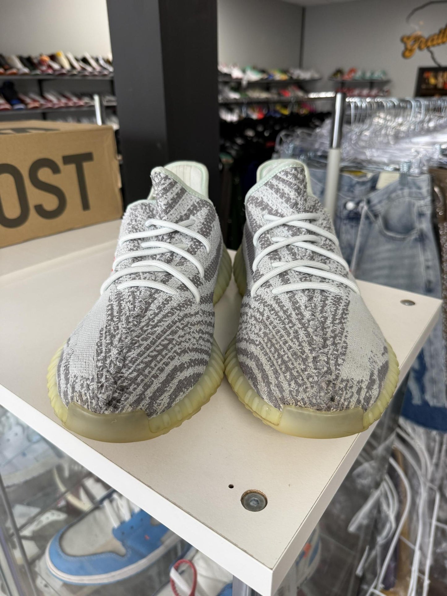 Yeezy 350 V2 "Blue Tint" Used Size 14