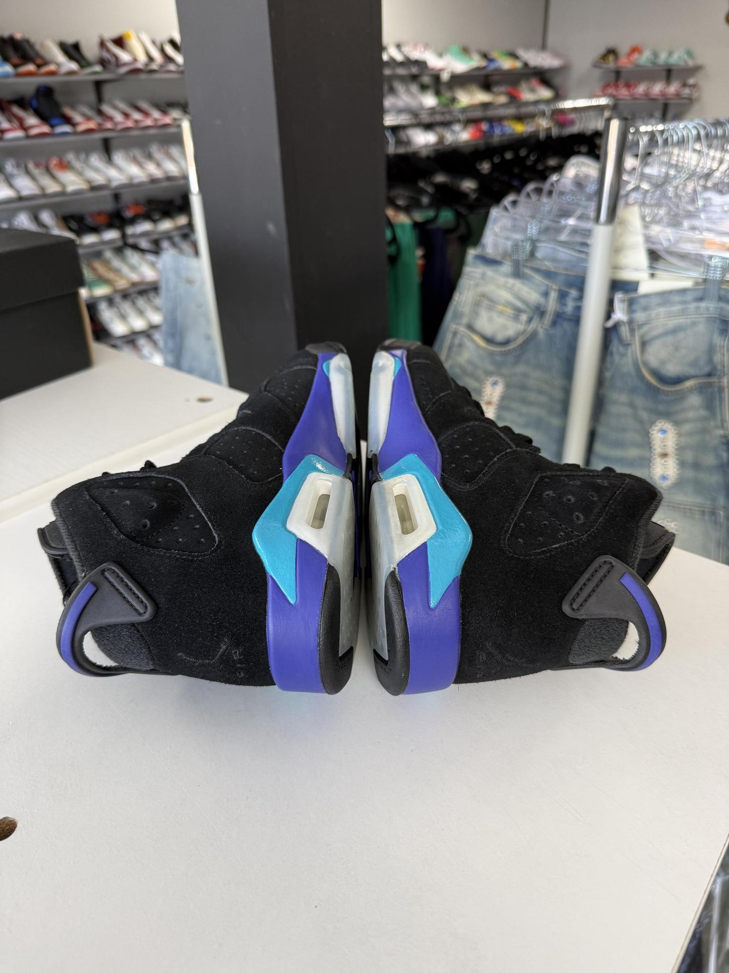 Jordan 6 "Aqua" Used Size 6.5Y/8W
